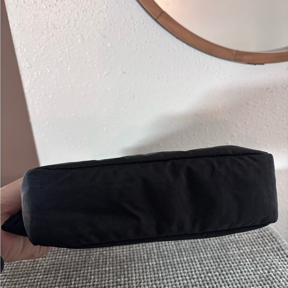 BAGGU Mini Nylon Shoulder Bag - Picture 3 of 5
